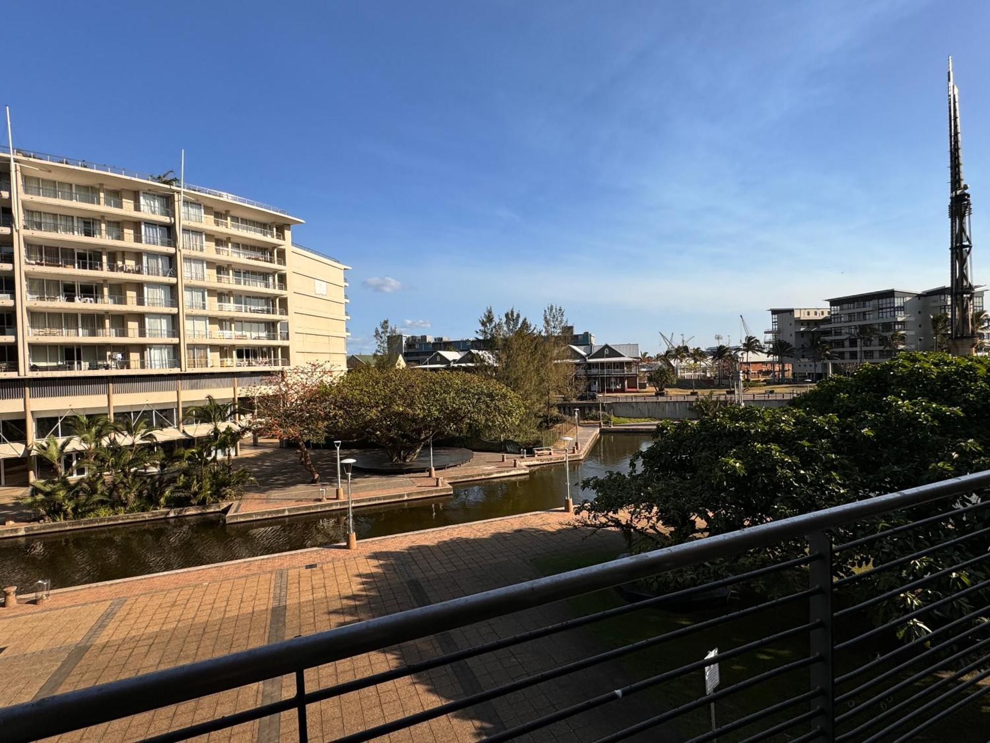 Front - Tranquil 4 Sleeper Near Ushaka Marine World